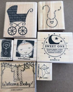 Stampin Up Gummistempel (7) BABY - Sortiment, Kutsche, Lätzchen, Wäscheleine, Rassel - Bild 1 von 2