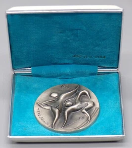 Japanese 1972 Sapporo OLYMPICS Medallion JAPAN Okamoto Taro MEDAL Commemorative - Picture 1 of 6