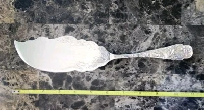 😜HEAVY 4.78 OZ SOLID STERLING  ART NOUVEAU DESIGN BOWL FISH 🐟  SERVER  - Image 1 of 4