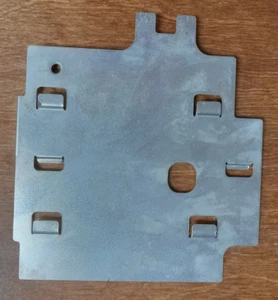 Sega CD Model 2 System Metall Montageplatte Hitzeschild NUR PLATTE - Bild 1 von 2