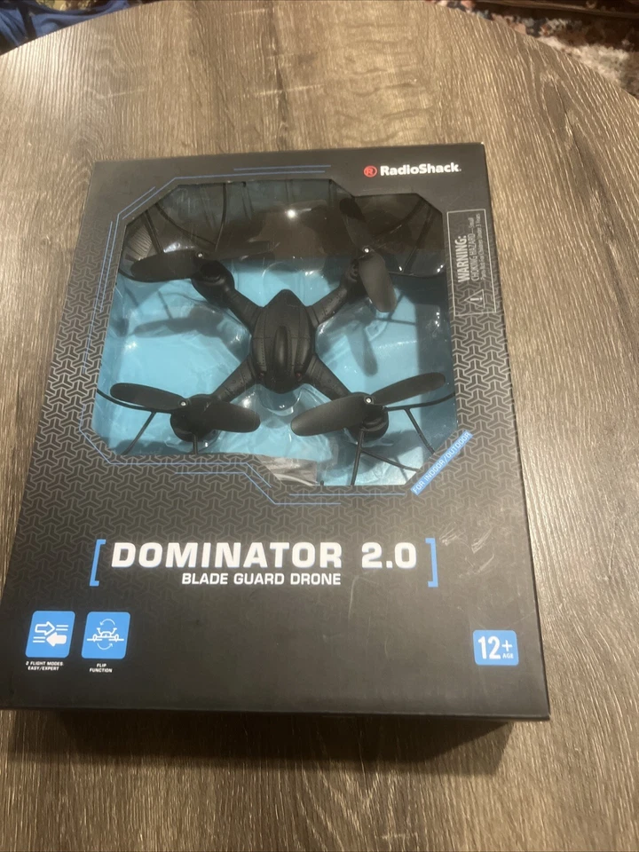 Radio Shack Dominator 2.0 Quadcopter 2.4GHz 4CH 6 Axis LED Eyes RC Drone - Image 1 of 2