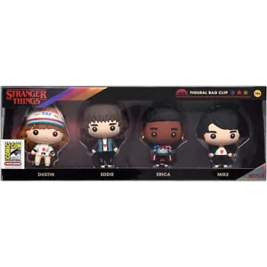 SDCC 2023 Stranger Things Eddie 3D borsa in schiuma set di clip esclusivo LE300 - Foto 1 di 1