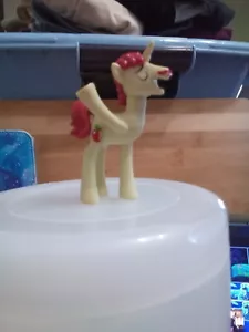 2015 My Little Pony FiM Sweet Apple Acres 2.5" Flam Skim Figure No Shirt Hasbro - Picture 1 of 4