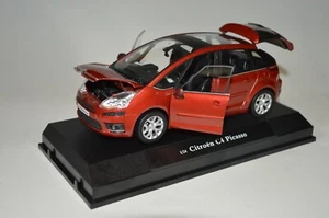 1:24 Cararama - Citroen C4 Picasso Rosso - Foto 1 di 5