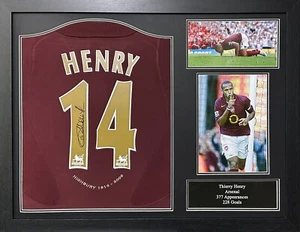 FRAMED THIERRY HENRY SIGNED ARSENAL 2005/06 FOOTBALL SHIRT SEE PROOF + COA - Picture 1 of 3