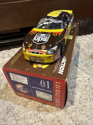 Diecast autografiado por Dale Jarret 1/24 Foto 1 de 4