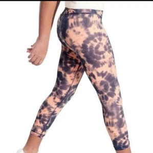 Athleta Girl Pink Tie Dye Printed Chit Chat Capri Leggings Size Extra Small - Picture 1 of 5