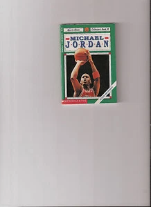 LIBRO DE COLECCIONISTA SCHOLASTIC SPORTS SHOT #18 MICHAEL JORDAN - Imagen 1 de 1