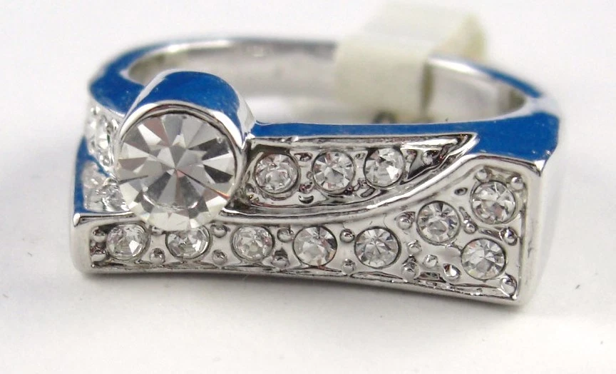 Funkelnder Ring künstlicher Brillant Effekt Edles eckiges Design  (B57-1)  - Bild 1 von 1