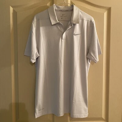 Camisa de golf Nike Dri Fit para hombre, talla pequeña, plateada o gris/blanca Foto 1 de 4
