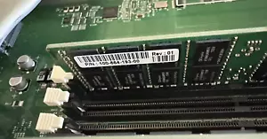 EMC 100-564-193-00 16GB DDR4-2133 Server DIMM for Unity 500 SP Storage Processor - Picture 1 of 4