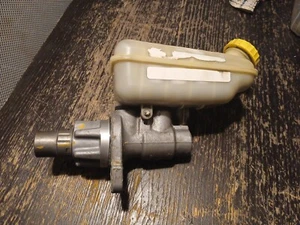 2008-2016 DODGE GRAND CARAVAN BRAKE MASTER CYLINDER OEM - Picture 1 of 8