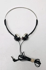 Aiwa HP-M10 Vintage Stereo On Ear Portable Headphones Black For Parts or Repair - Picture 1 of 6