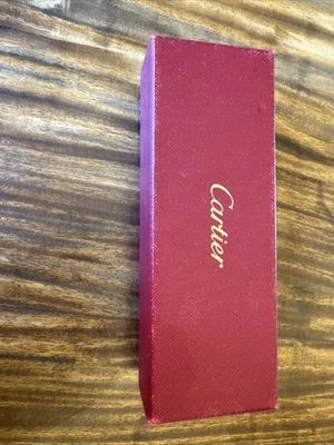 Б/у очки Cartier только красная коробка - Изображение 1 из 3