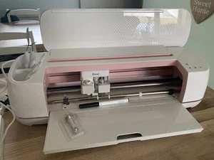 cricut maker - Picture 1 of 7