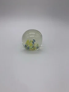 "Pisapapeles de escritorio vintage amarillo multicolor vidrio transparente controlado burbuja 3""" - Imagen 1 de 15