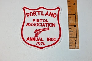 Parche de tela anual 1800 de la Portland Pistol Association 1974 vintage - Imagen 1 de 2
