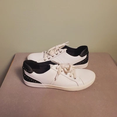 Zapatillas Naturalizer Morrison Stud Blanco y Negro, Para Mujer Talla 9 Foto 1 de 4