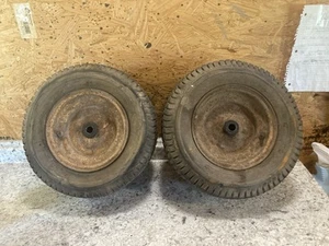 Cub Cadet 123 Narrow Frame Front Rims Wheels 16x6.50-8 5.38x8 IH-387839-R92 - Picture 1 of 5