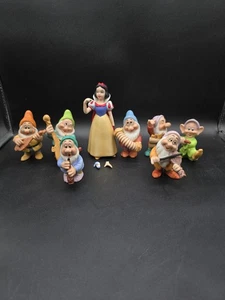 Disney Keramik Schneewittchen und die sieben Zwerge Figuren Sri Lanka Musical Vintage - Bild 1 von 7