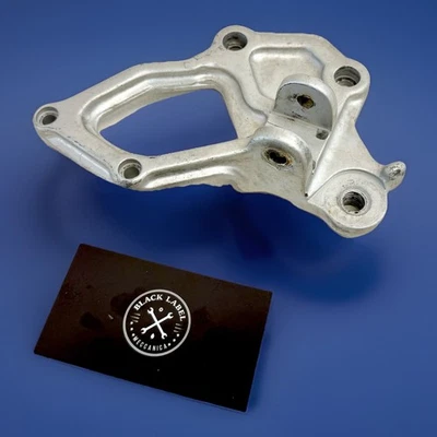 Ducati 851 SBK Paso 907ie 906 Front Right Rearset FootPeg Rest Mount Bracket - Image 1 of 4