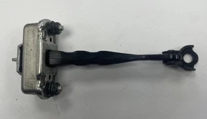 2013 - 2020 Nissan Pathfinder Front Left or Right Door Check Strap Stopper OEM - Bild 1 von 5