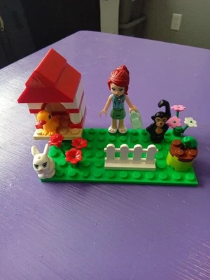 LEGO Friends Jungle Tree Sanctuary 41059 Lote Mia animales conejito mono pájaro Lote Foto 1 de 4