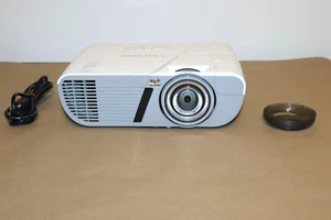 Viewsonic PJD6552LWS Short Throw HDMI Projector. New OEM Lamp Installed