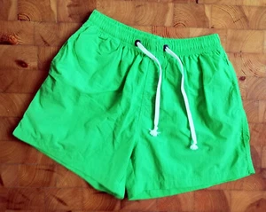Neu Boys Badeshorts neongrün grellgrün Gr.M Cotton Netzfutter Bindeband 3 Tasche - Bild 1 von 4