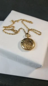 Vintage Napier Necklace With Pocket Watch Style Photo Pendant Gold Tone - Picture 1 of 6