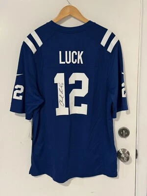 Camiseta deportiva firmada por Andrew Luck de los Colts Foto 1 de 4