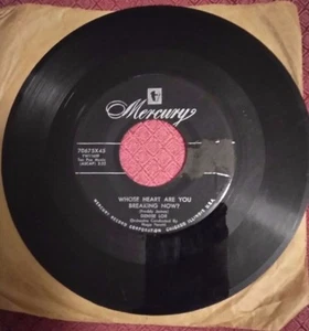 DENISE LOR "WHOSE HEART ARE YOU BREAKING NOW / NEVER TO KNOW"  45 - Picture 1 of 4