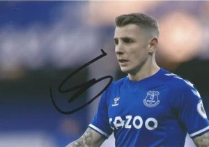 EVERTON & FRANCE: LUCAS DIGNE SIGNED 6x4 ACTION PHOTO+COA **PROOF** - Bild 1 von 2