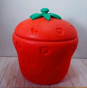 Vintage 1980s Little Tikes Strawberry Shortcake Toy Box Storage Hamper Bin 22x20 - Picture 1 of 17