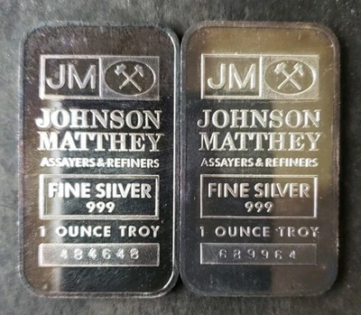 Dos barras de plata Johnson Matthey de 1 oz Foto 1 de 3