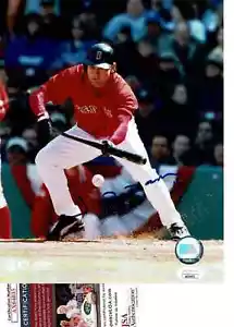 Boston Red Sox's Johnny Damon autographed 8x10 color photo JSA Certified - Picture 1 of 1