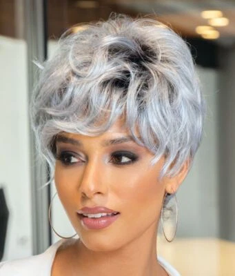 Pelucas Max | René de París Foto 1 de 4