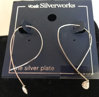 Pendientes colgantes Belk de plata de ley con circonitas cúbicas ¡Nuevos! Foto 1 de 2