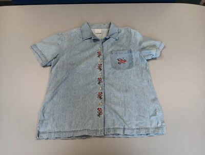 AVON STYLE STUDIO NWT L GARDEN FLORAL EMBROIDERE DENIM SHIRT 100% COTTON   - Imagem 1 de 4