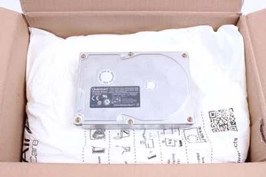 QUANTUM SR17A011 REV 01-H 1700AT A6100 3.5" REV 01-H 1700AT A6100 3.5" HDD DISK - Picture 1 of 6