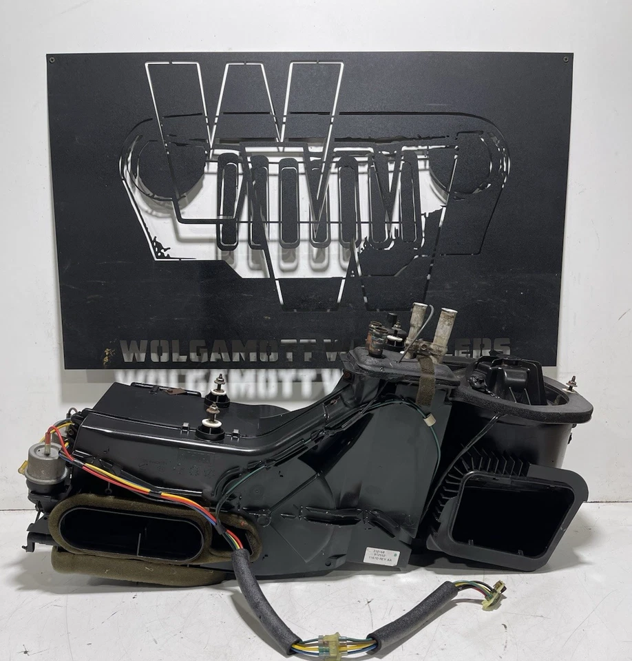 97-98 Jeep TJ Wrangler нагреватель сердечник корпус коробка в сборе с AC 55115210 OEM CC 41 - Изображение 1 из 4