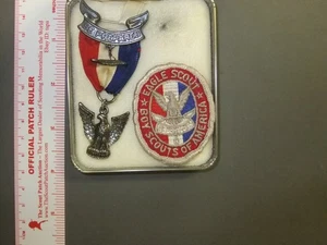Boy Scout Eagle medal in box 1955-1969  6680DD - Picture 1 of 2