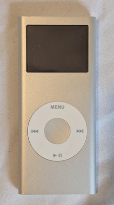EXCELLENT COSMETIC! Apple iPod nano 2nd Gen 4GB Silver A1199 UNTESTED Retro - Image 1 of 4