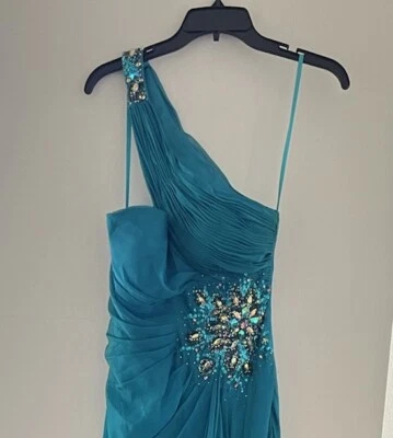 Vestido de invitada de boda hecho a mano con hombros descubiertos en azul con cremallera lateral oculta talla pequeña 4 Foto 1 de 4