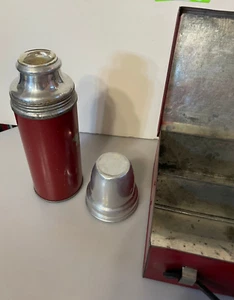 Vintage Antique Super Rare EVEREADY Red Metal Lunch Box w/Hot Cold Thermos - Picture 1 of 8