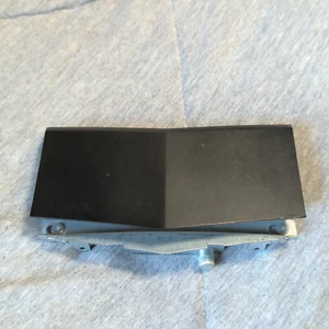 Panneau supérieur arrière articulé - Alienware Aurora R3 - 00004907-000 - 47985 - Photo 1/2