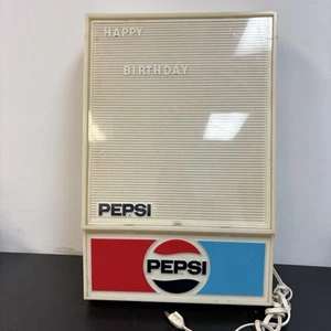 1980 Pepsi-Cola beleuchtetes Acryl Buchstaben/Zahlen Schild mit Kordel 26x16x6 ohne Glühbirnen - Bild 1 von 24