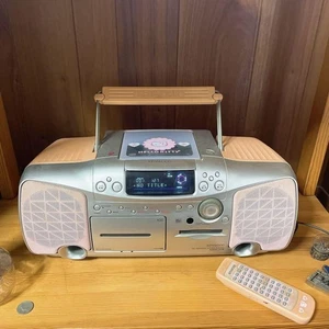 KENWOOD Hello Kitty MDX-E3 CD MD Radio Player Sanrio Pink AC 100V 32W - Picture 1 of 24