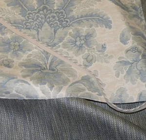 GP&J Baker, Robert Allen Fabrics & Samuel & Sons Passementerie Lipcord - Picture 1 of 2