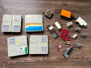 Vintage Micro Machines Galoob Travel City Parts Lot - T510 - Picture 1 of 6